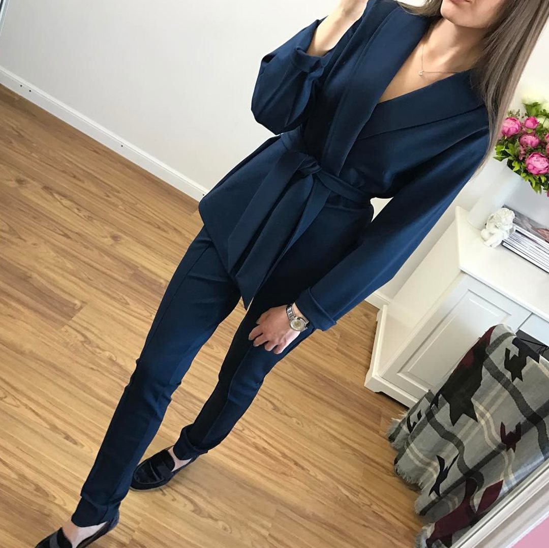 A suit of women fashion suits