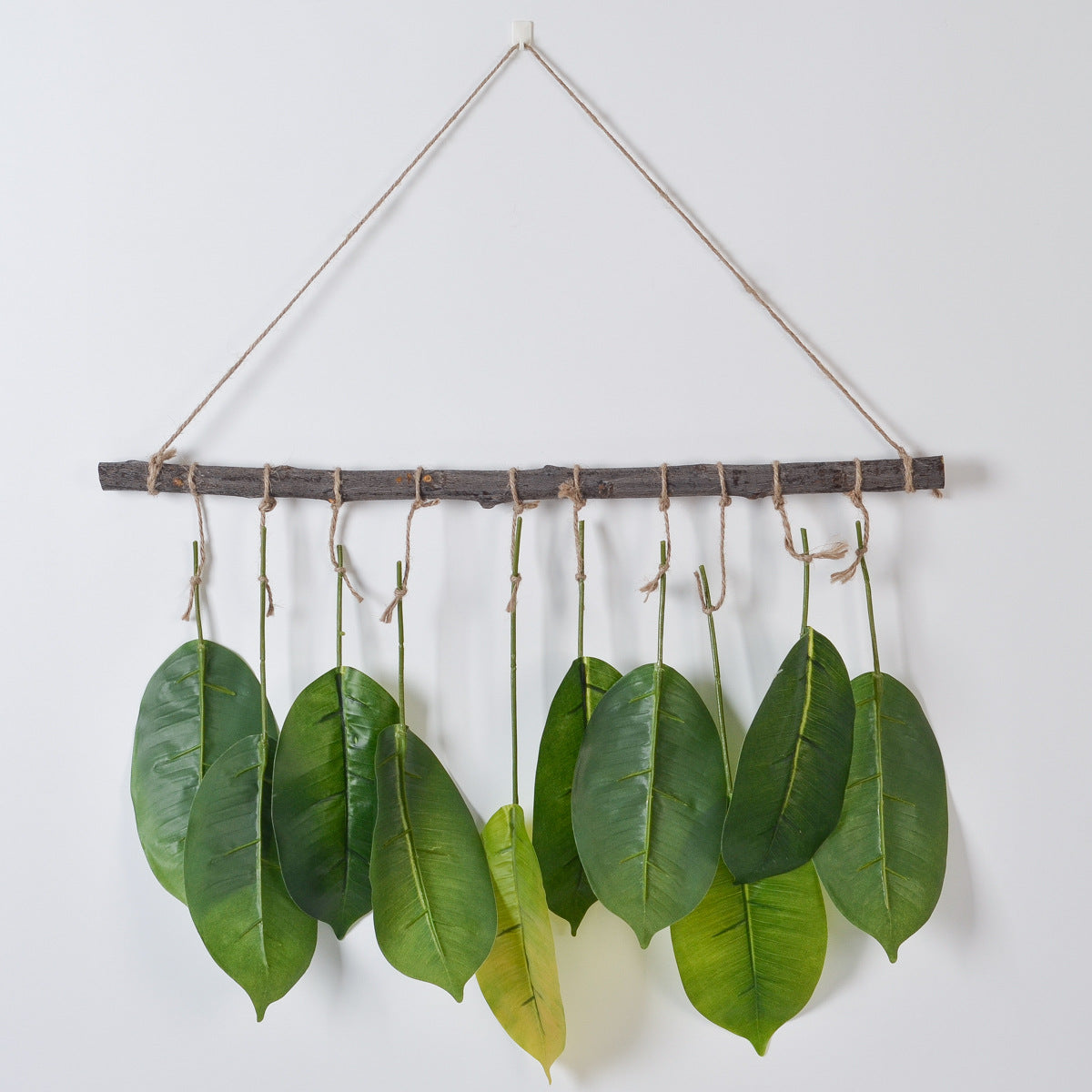 Log Wall Hanging Green Plant Eucalyptus Leaf Artificial Fern Leaf