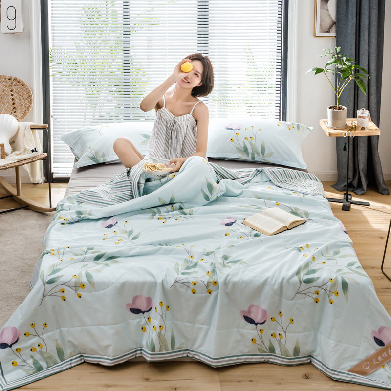 Double air-conditioned quilt