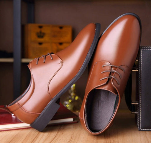 Daily pointed formal leather shoes