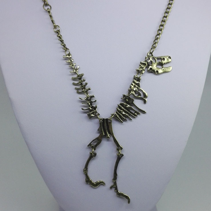 European and American personality exaggerated dinosaur skeleton alloy decorative necklace