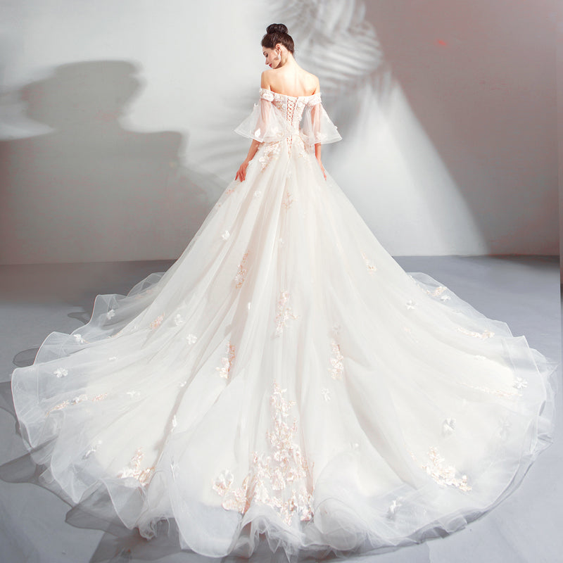 Luxury Wedding Dress The Bride Sweetheart Lace Appliques A-line Beading Sweep Train Wedding Gown Wedding Dress