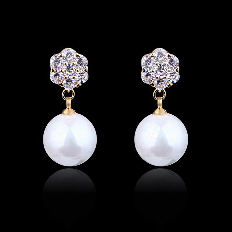 Round pearl long earrings