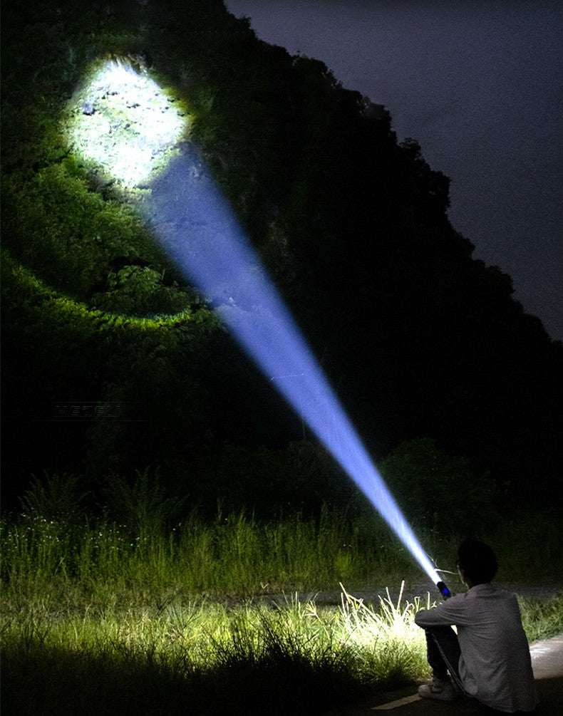 Aluminum Alloy Strong Light Power Display Telescopic Flashlight