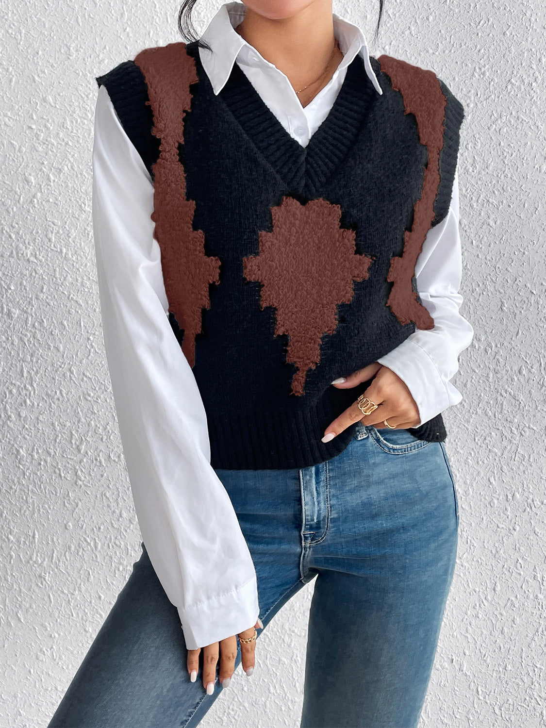 Contrast V-Neck Sweater Vest