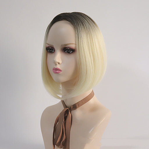 Women's Wigs With Medium Split Short Bob Gradient