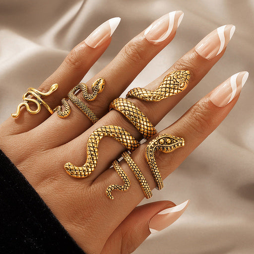 Long Cool Handsome Men's Snake Print Ring