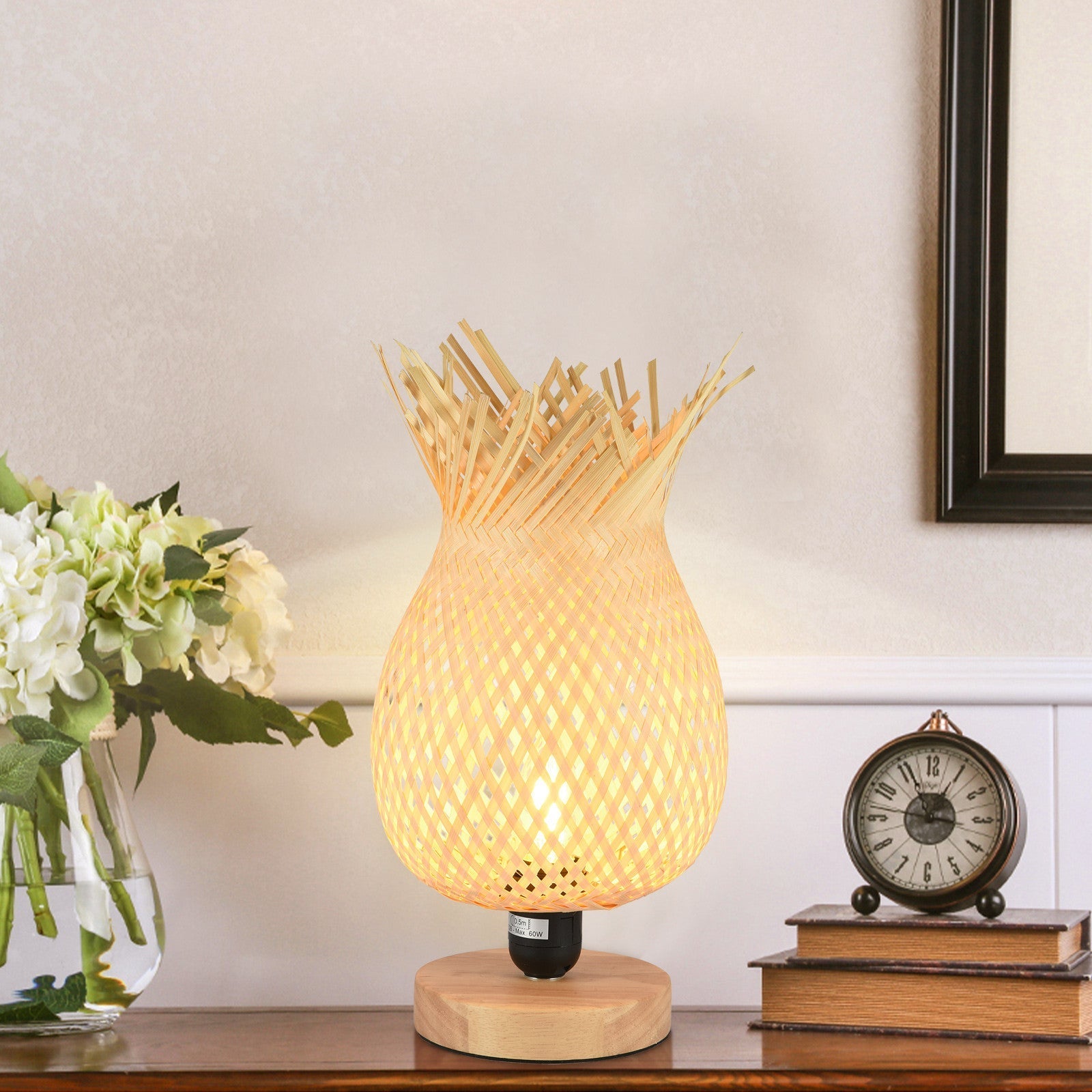 European Style Rubber Wood Table Lamp Bamboo Woven Hotel Bedside Table Lamp